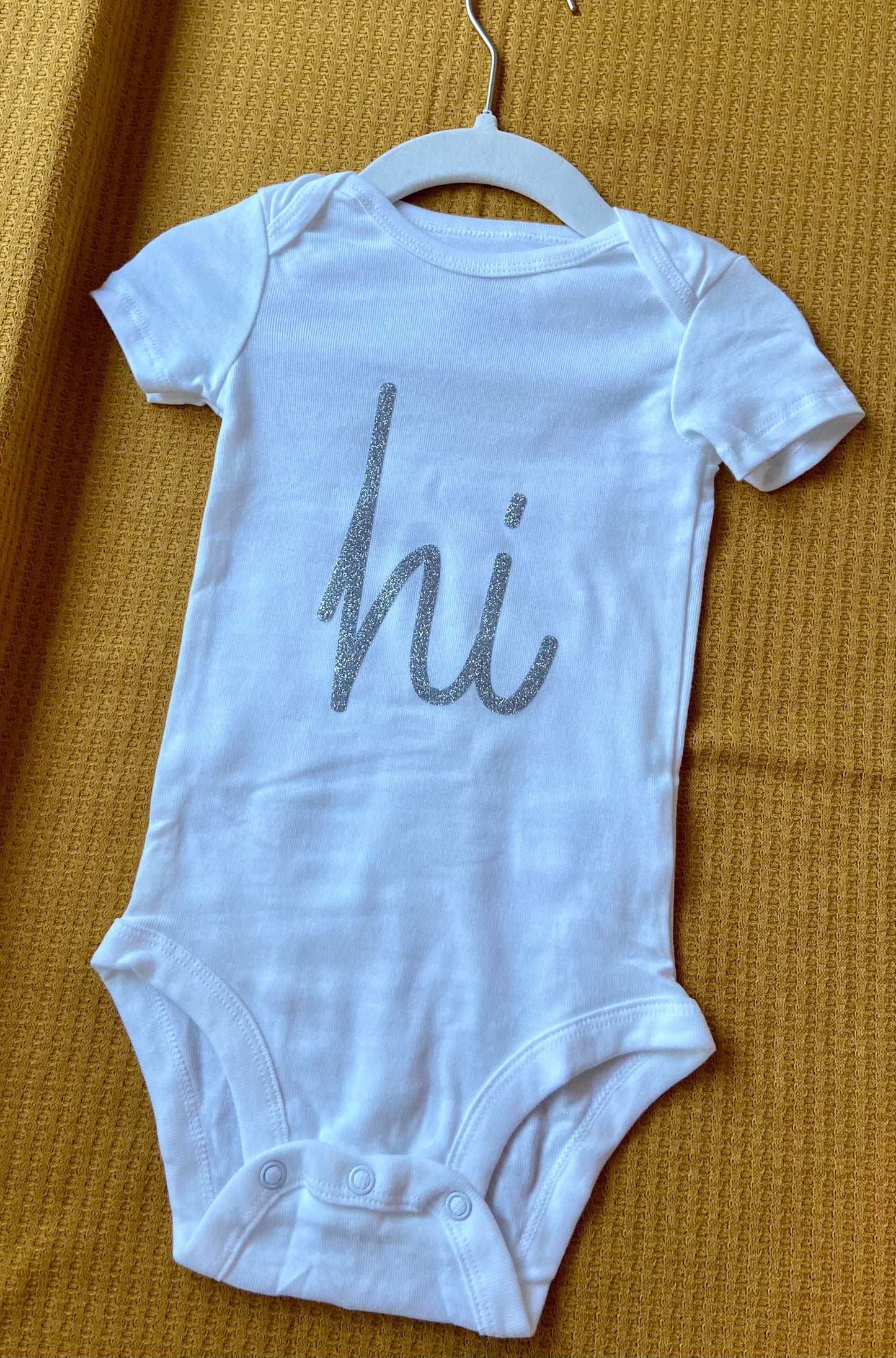 "hi" onsie